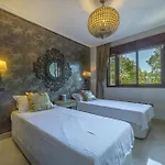 Selecta Oasis Apartament